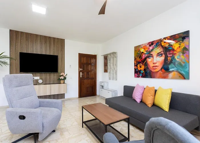 アパート Home2book Trendy & Centric Cruz