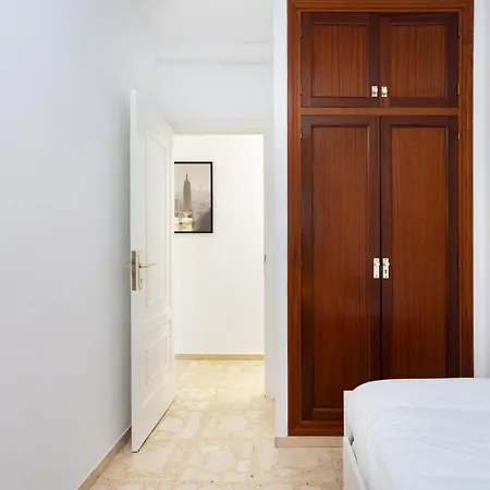 Home2book Trendy & Centric Cruz Апартаменты *