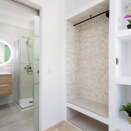 Home2book Trendy & Centric Cruz Апартаменты *