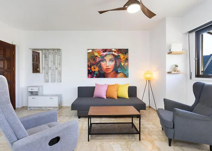 Home2book Trendy & Centric Cruz *